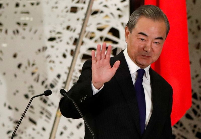 Chinese Foreign Minister Wang holds joint news announcement with Japanese