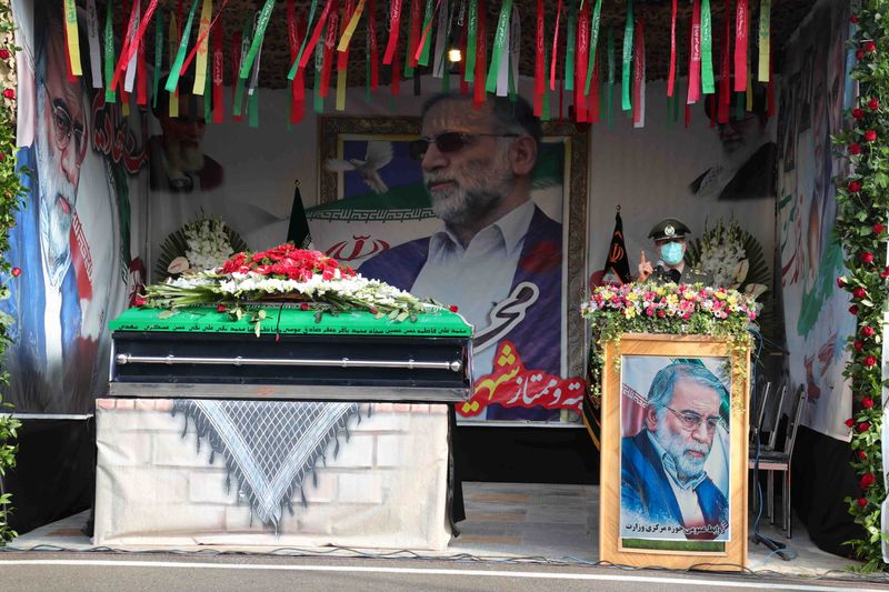 Body of slain top Iranian nuclear scientist to be buried