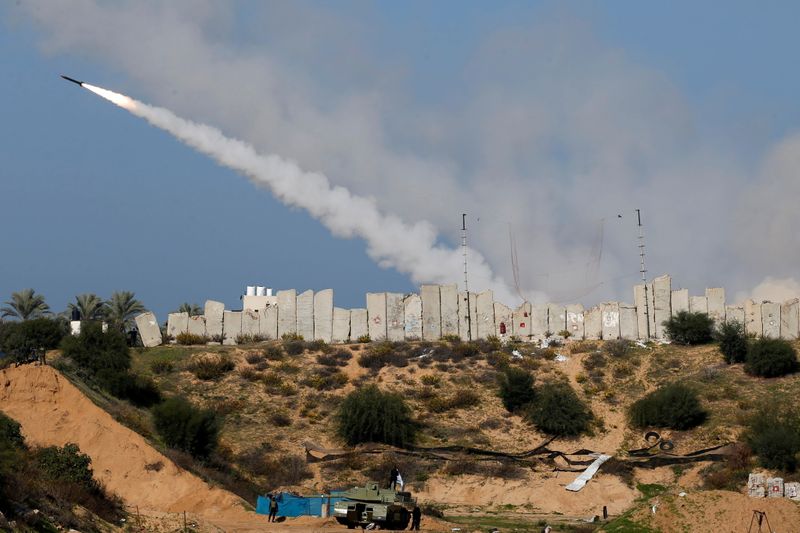 Gaza militants launch rockets into the sea in major exercise