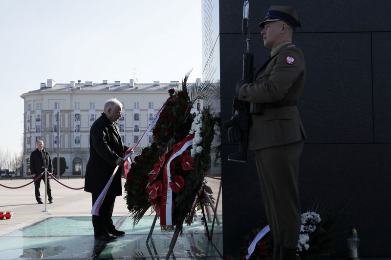 The tenth anniversary of the crash of the Polish government