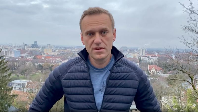 Russian opposition politician Alexei Navalny says he will return to