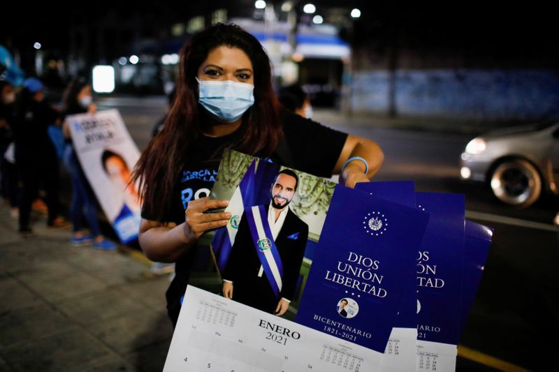 FILE PHOTO: Last day of election campaign in San Salvador