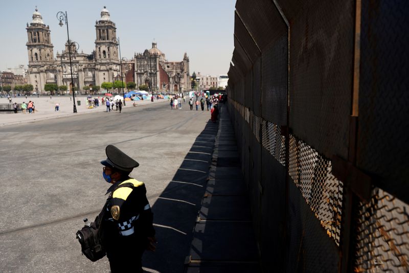 FILE PHOTO: Mexico City erects barricades ahead of expected violence