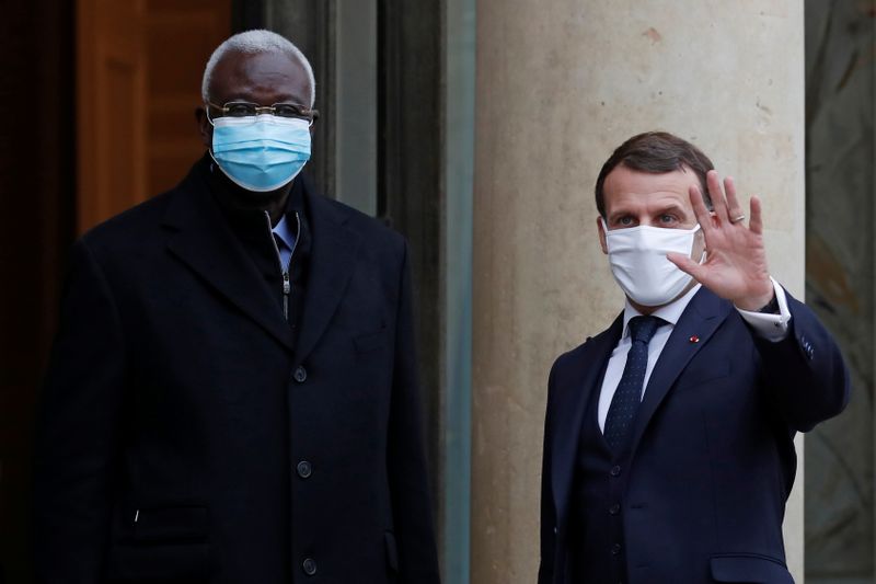 French President Macron meets Interim Malian President Bah N’daw in