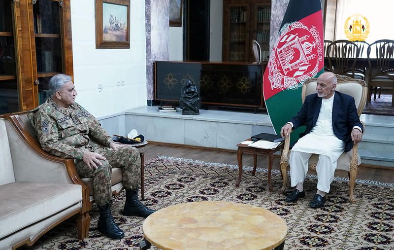Afghanistan’s President Ashraf Ghani meets with Pakistan’s Army Chief of
