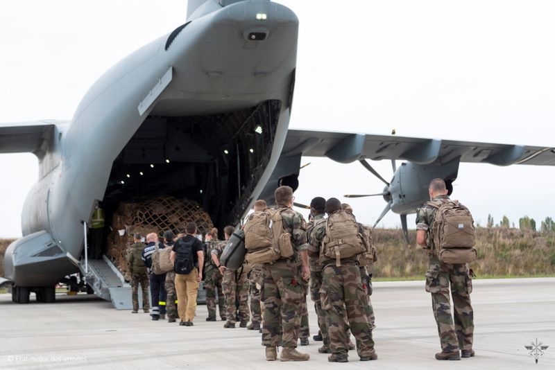 Operation to evacuate several dozen French citizens from Afghanistan