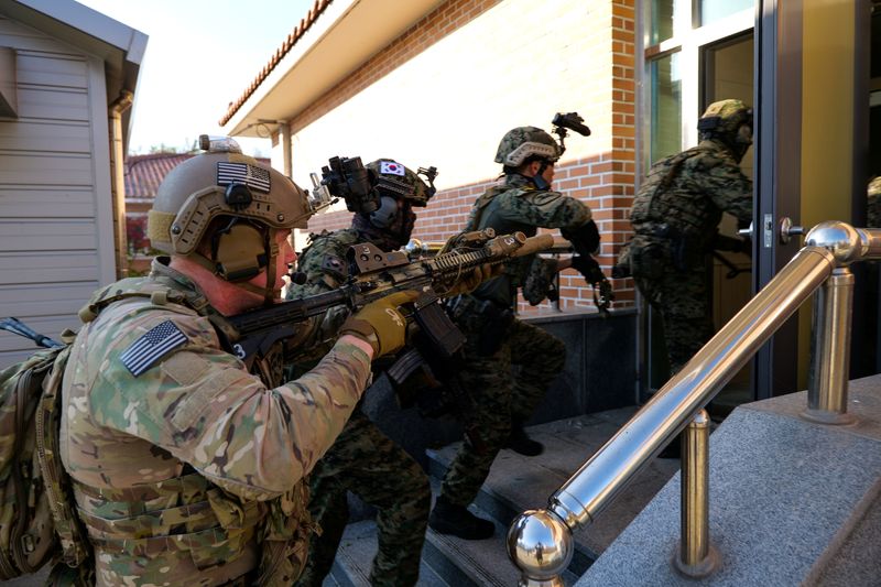 FILE PHOTO: Members of South Korea and U.S. Special forces