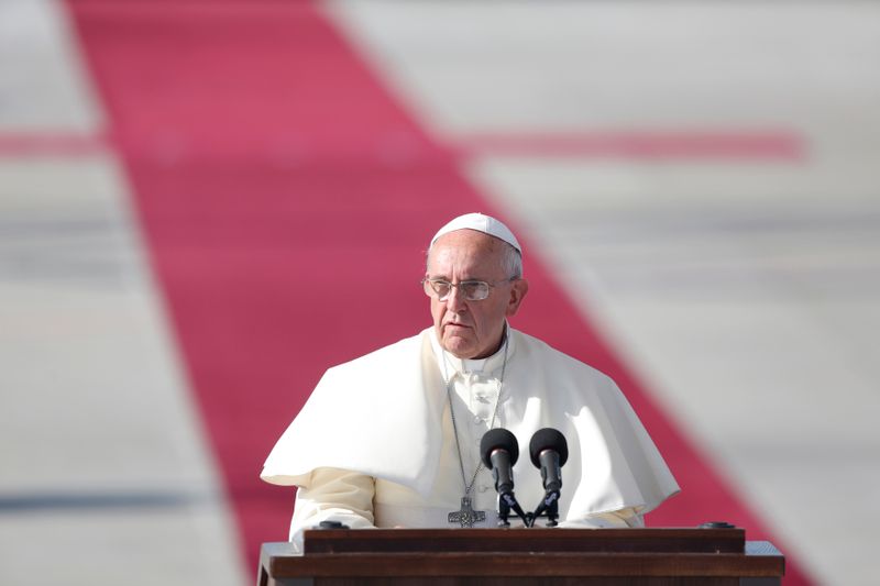 Pope Francis speaks during a welcoming ceremony at Ben Gurion