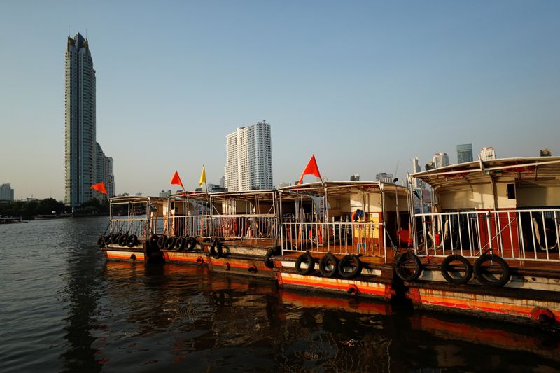 Boats that are used to transport tourists around the Chao