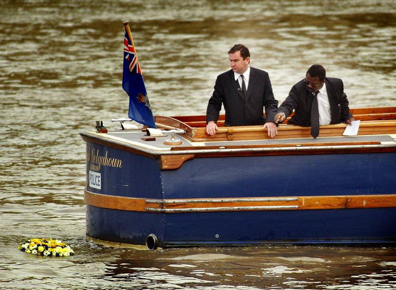 FILE PHOTO: POLICE LAY A WREATH IN THE RIVER THAMES