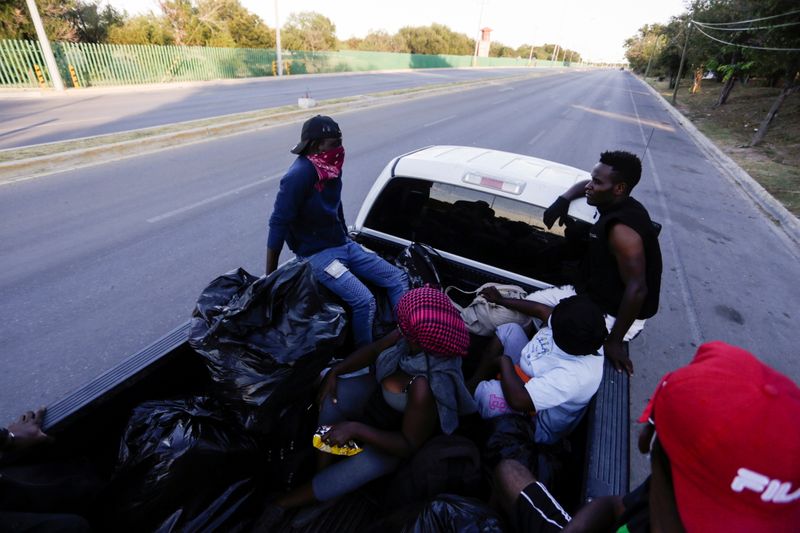 Haitian migrants urged by Mexican officials to leave border camp