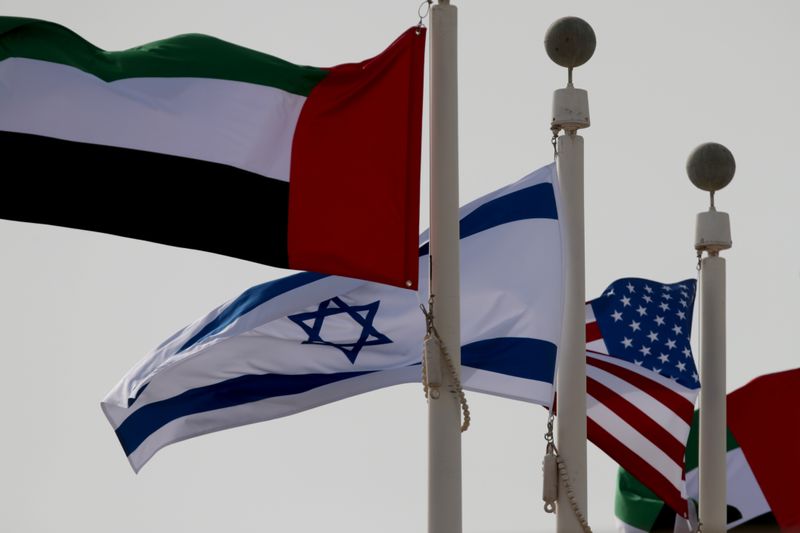 Israeli, U.S. officials on historic flight to UAE to formalise