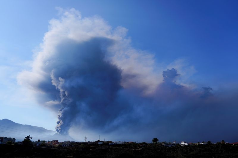 FILE PHOTO: The Cumbre Vieja volcano continues to erupt on