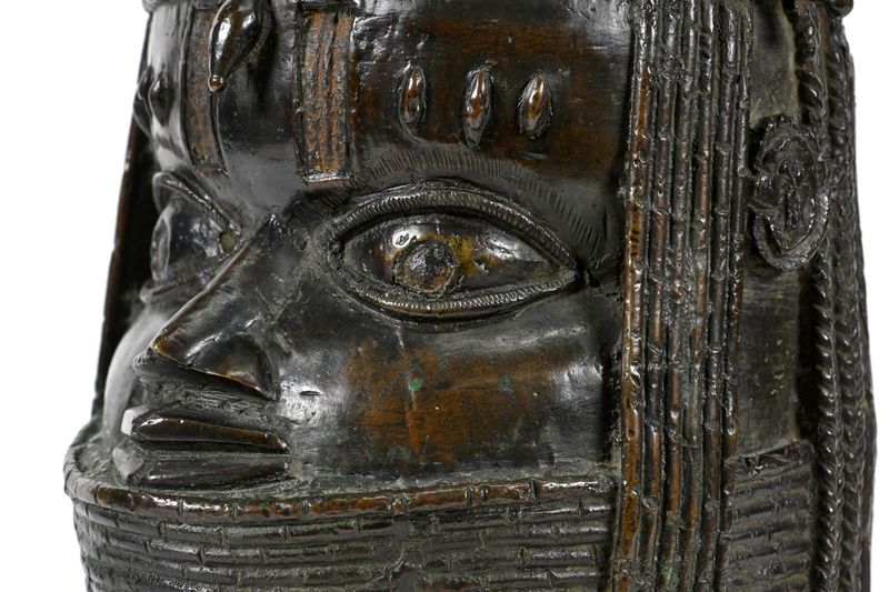 A bronze sculpture depicting an Oba (king) of Benin is