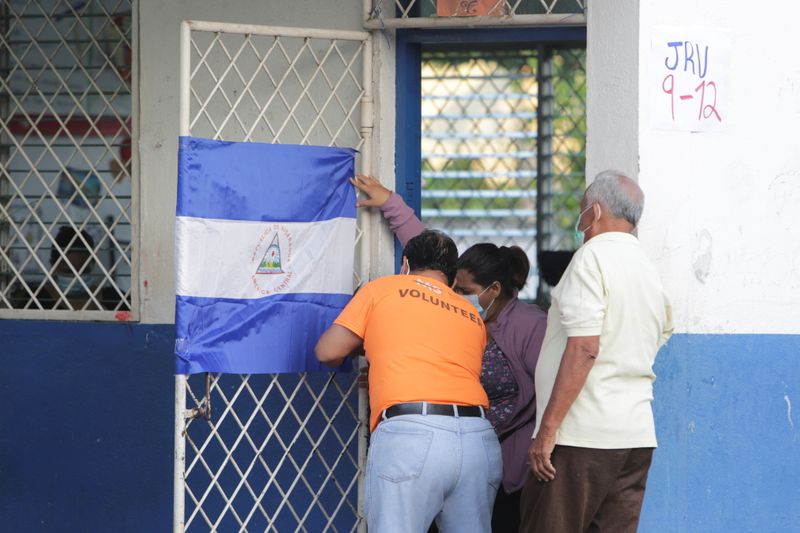 Nicaragua holds presidential elections