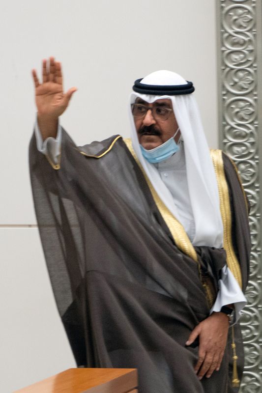 Kuwait’s newly appointed crown prince sworn in