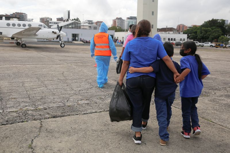 FILE PHOTO: Guatemalan migrants deported from the U.S. arrive Guatemala