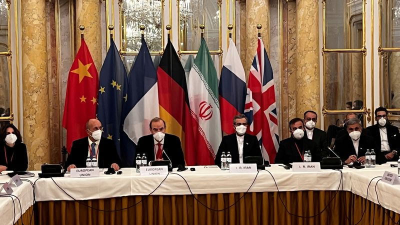 FILE PHOTO: Iran nuclear talks enter day five