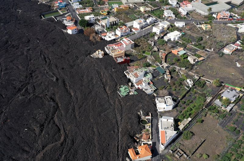 FILE PHOTO: Aerial view of the lava from the Cumbre