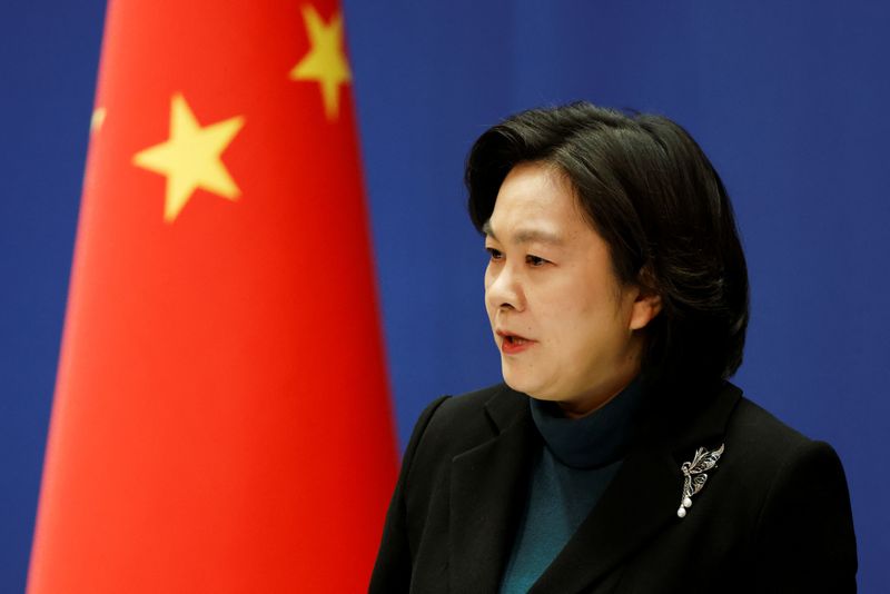 Chinese Foreign Ministry spokesperson Hua Chunying attends a news conference