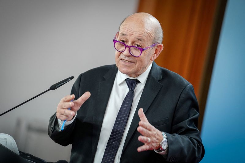 German FM Baerbock and French counterpart Le Drian news confererence