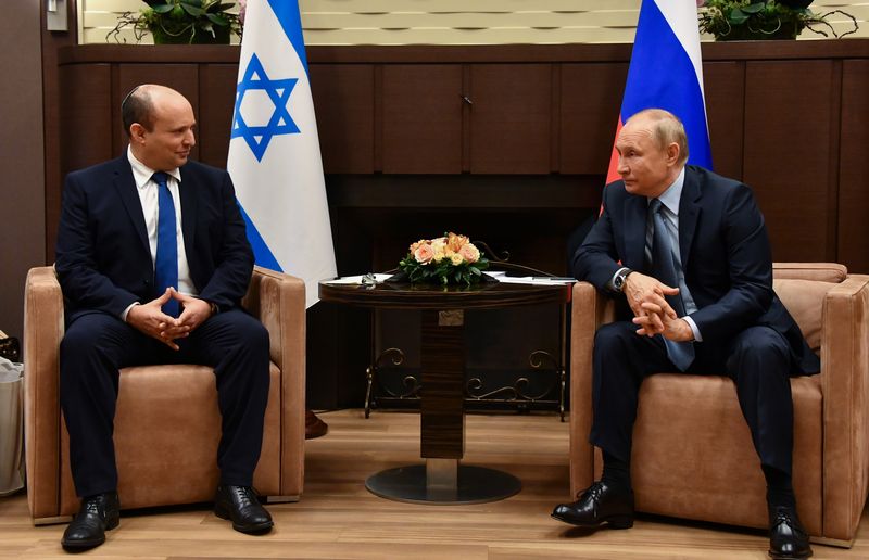 Russian President Vladimir Putin meets with Israeli Prime Minister Naftali