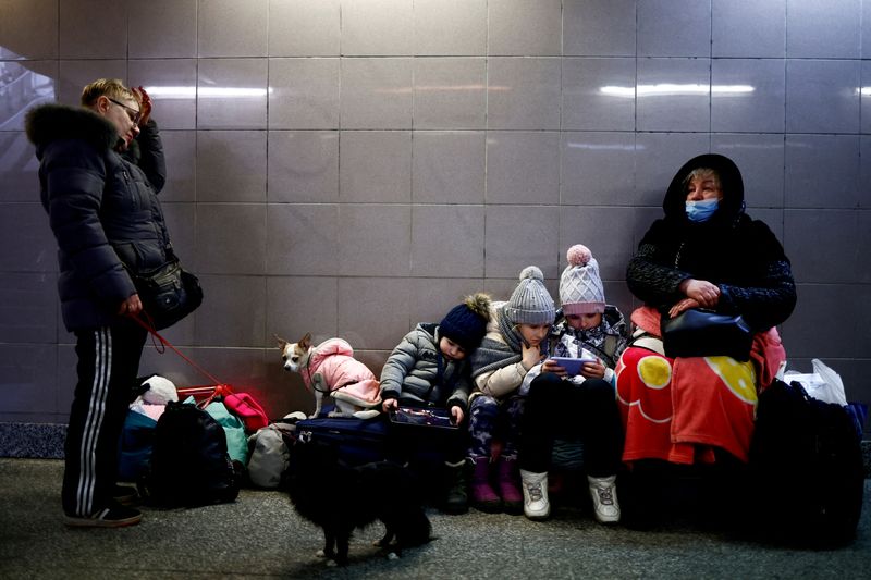 People fleeing Russian invasion of Ukraine at the train station