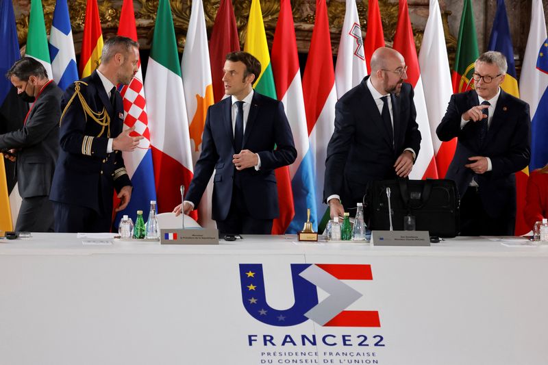 EU leaders meet in Versailles to discuss Ukraine war and
