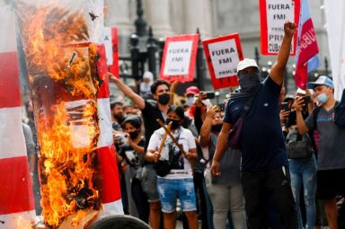 Demonstrators protest against government’s agreement with the IMF, in Buenos