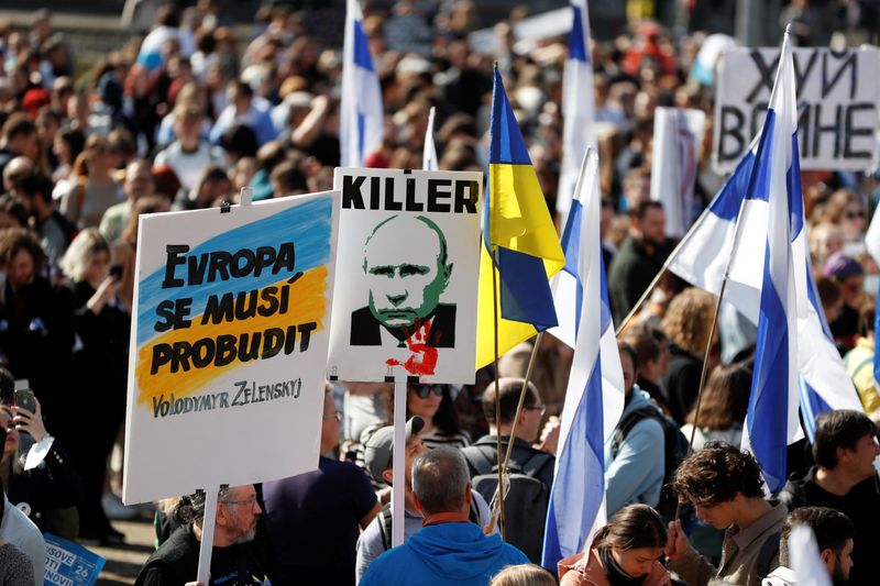 Prague’s Russian community protests against war in Ukraine, in Prague