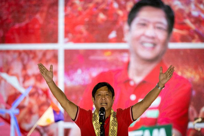 FILE PHOTO: Philippine presidential candidate Ferdinand “Bongbong” Marcos Jr., delivers