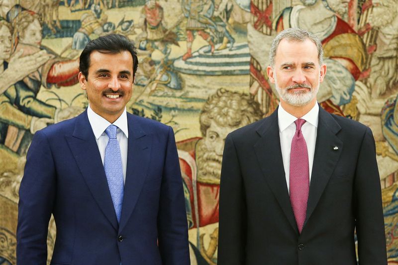 Qatar’s Emir al-Thani visits Madrid