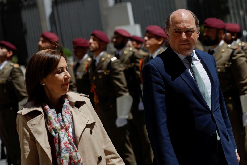 British Defence Secretary Wallace and Spanish Defence Minister Robles at